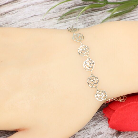 "Trendy Bracelet for Girls & Women – Cute, Adjustable & Gift-Ready | MLCRC1296 - Picture 9 of 10